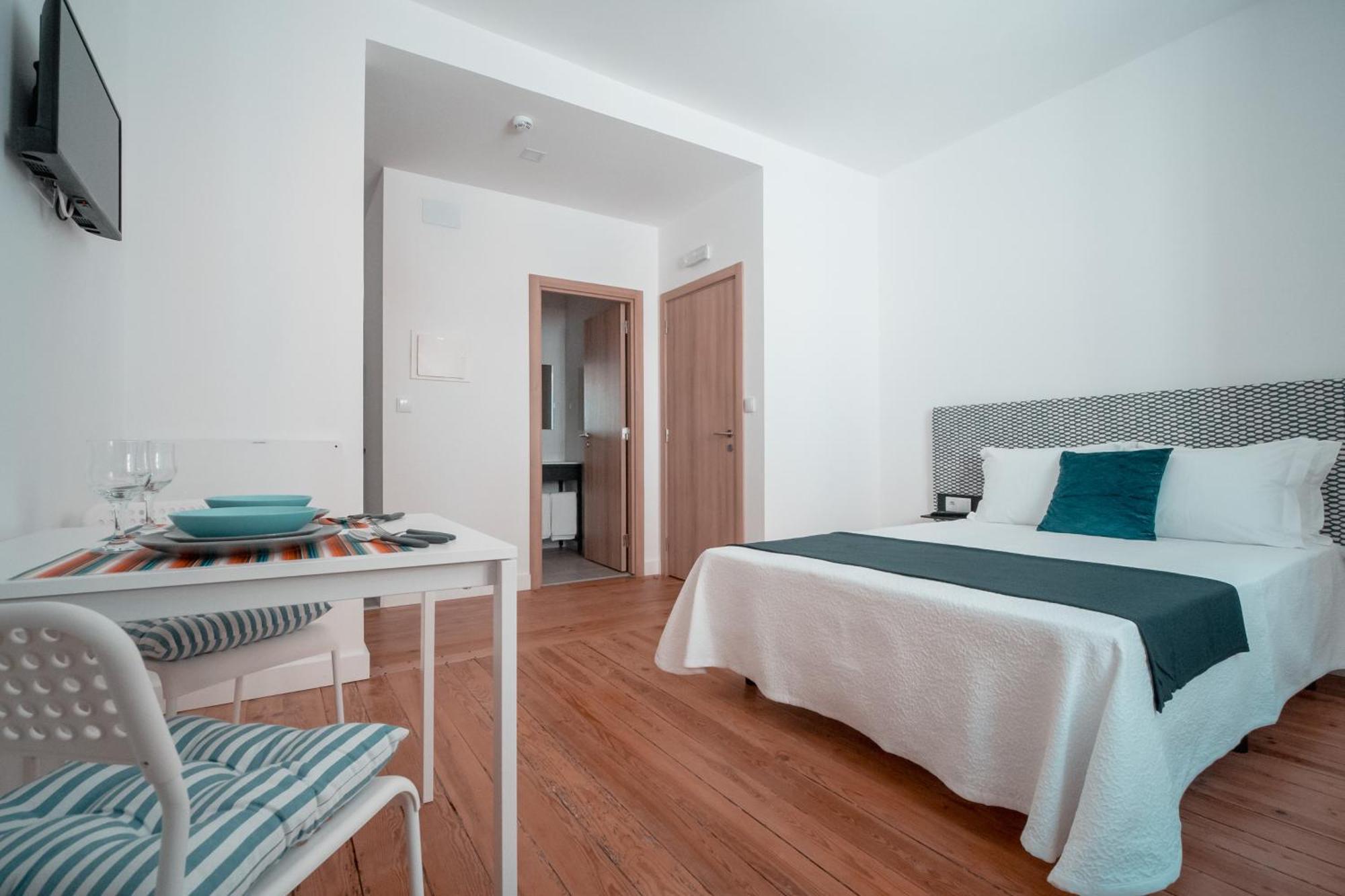 Harbour49 - Aveiro Flats & Suites Exterior photo